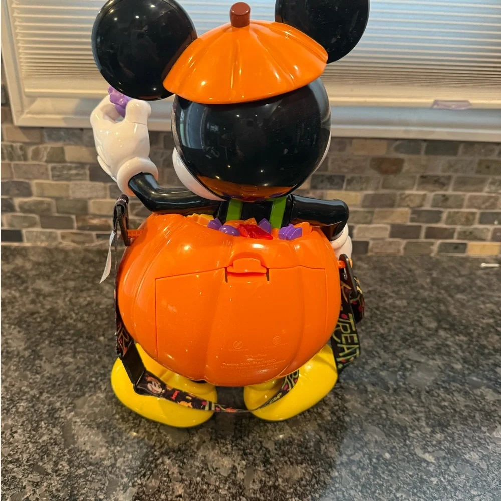 Disney Halloween Mickey Mouse light up Popcorn/ trick-or-treat container